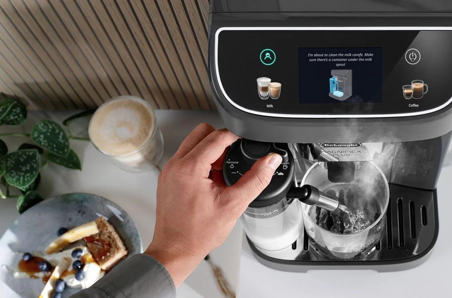 ekspres-cisnieniowy-delonghi-magnifica-plus-ecam320.61.g-z-gor.jpg