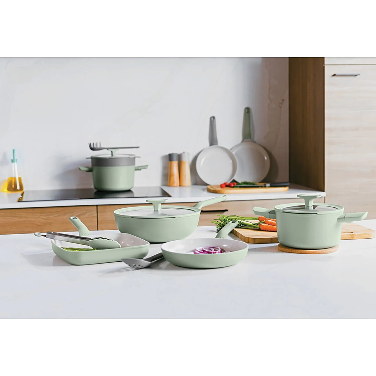 patelnia-berghoff-leo-balance-sage-32cm-w-kuchni.jpg