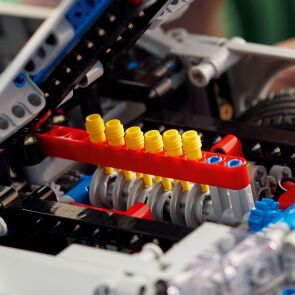 klocki-lego-technic-samochod-nissan-skyline-gt-r-r34-z-filmu-za-szybcy-za-wsciekli-42210-czesci.jpg