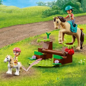 klocki-lego-friend-42634-zabawa.jpg