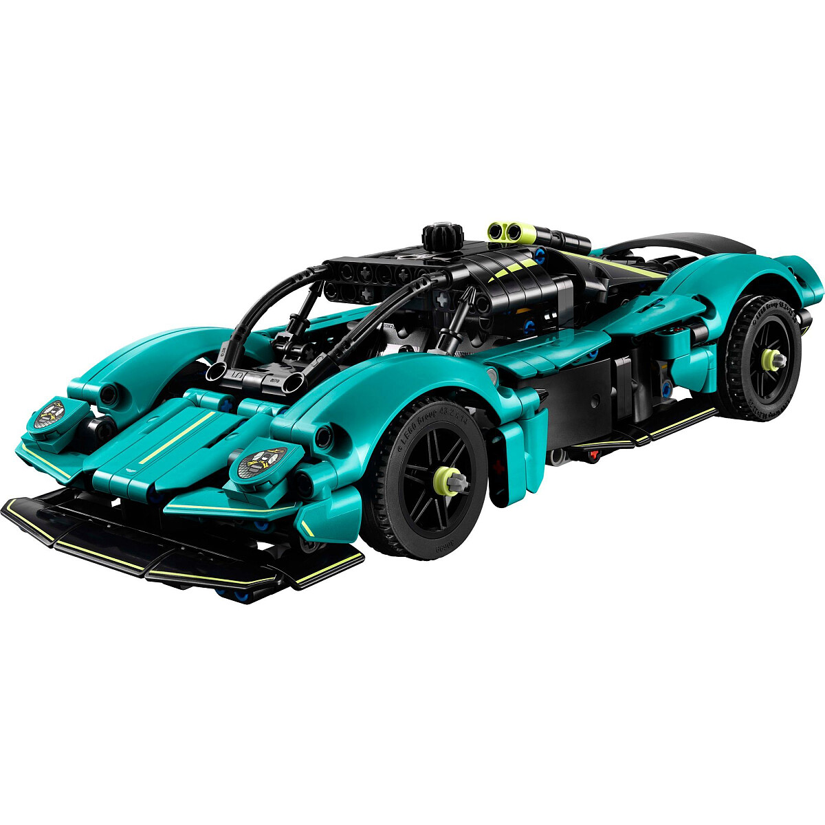 klocki-lego-technic-aston-martin-valkyrie-42208-model.jpg