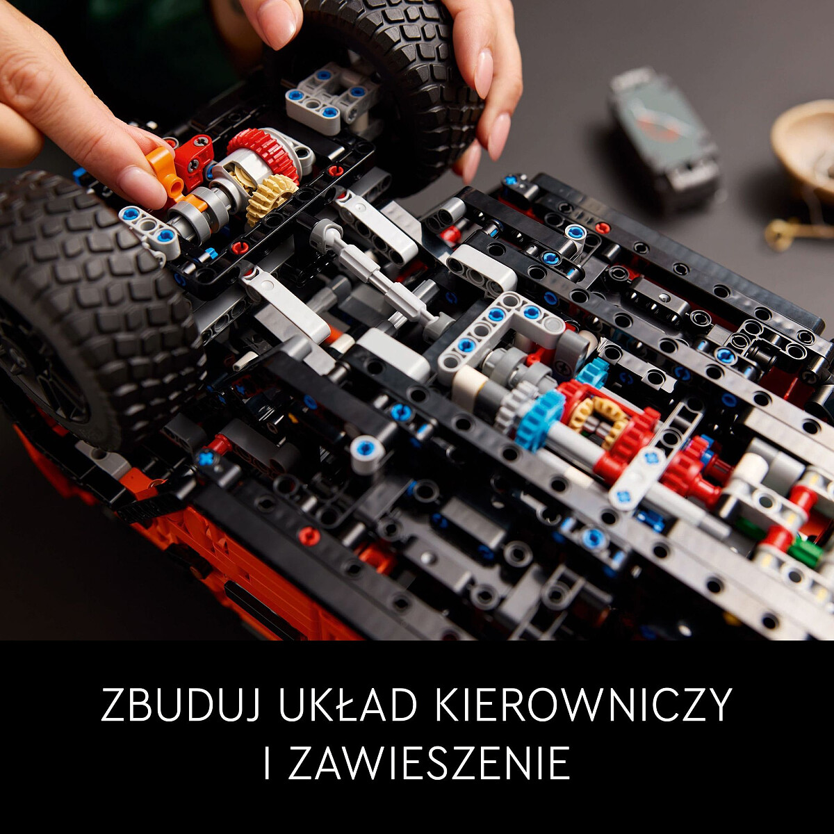 klocki-lego-technic-mercedes-benz-g-500-professional-line-42177-uklad-kierowniczy.jpg