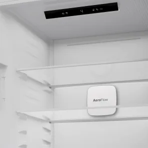 lodowka-beko-b3bcna294hs-polki.jpg