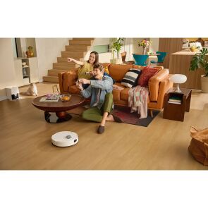 robot-sprzatajacy-roborock-q10-vf-plus-bialy-aranzacja-salon.jpg