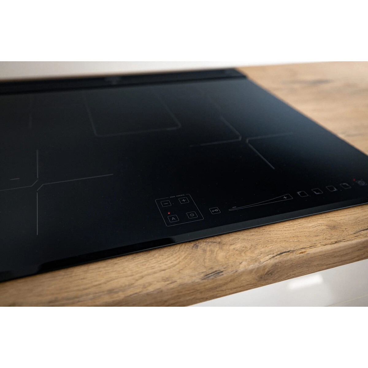 plyta-gazowo-ceramiczna-solgaz-smart-home-4-1-g20-wyswietlacz.jpg