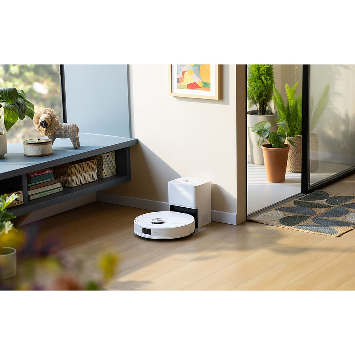 robot-sprzatajacy-roborock-q10-vf-plus-bialy-stacja.jpg