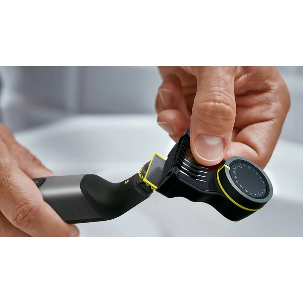 golarka-philips-oneblade-pro-360-qp6552-15-rozne-dlugosci.jpg