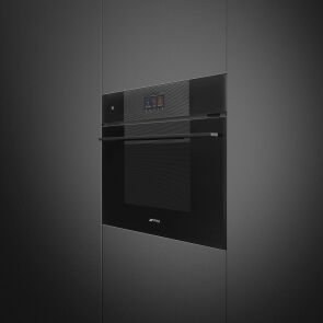 schladzarka-szokowa-smeg-linea-sbc4104b3-w-zabudowie-od-prawej.jpg