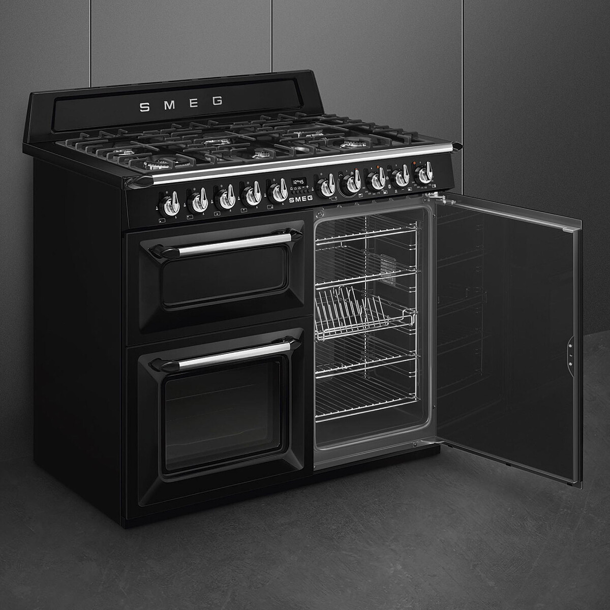 kuchania-gazowo-elektryczna-smeg-victoria-tr103bl-od-lewej-otwarte-drzwi-piekarnika-pomocniczego.jpg