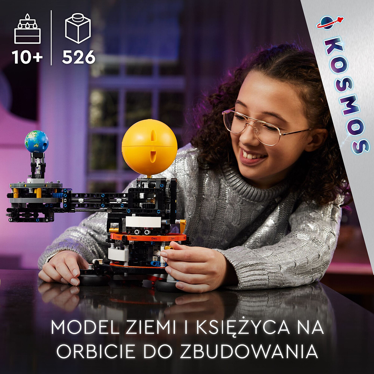 klocki-lego-technic-planeta-ziemia-i-ksiezyc-na-orbicie-42179-model-ziemi.jpg