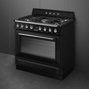 kuchnia-gazowo-elektryczna-smeg-victoria-tr90gmbl-od-prawej.jpg