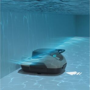 robot-czyszczacy-do-basenu-aiper-scuba-se-w-basenie.jpg