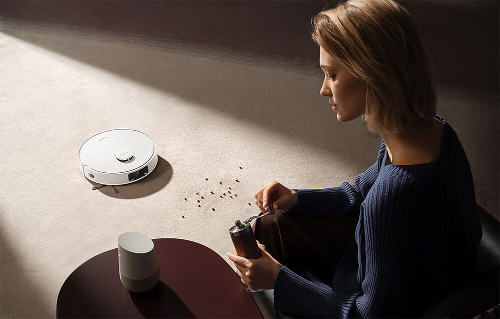 robot-sprzatajacy-dreame-d20-plus-bialy-sterowanie.jpg