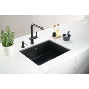 zlewozmywak-granitowy-franke-maris-mrg-110-52-onyx-czarny-mat-aranzacja.jpg