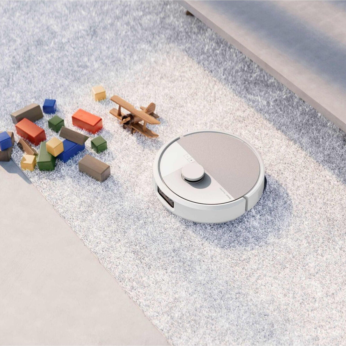 robot-sprzatajacy-irobot-roomba-plus-505-combo-bialy-wykrywanie-przeszkod.jpg