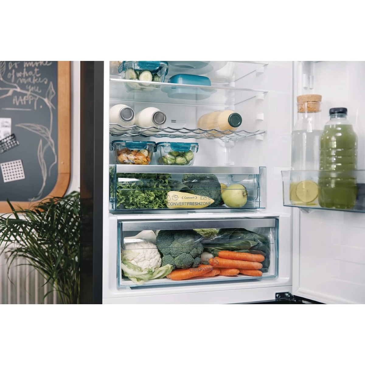 lodowka-gorenje-nrk620eabxl4-nowe-aranzacja-otwarta-chlodziarka.jpg
