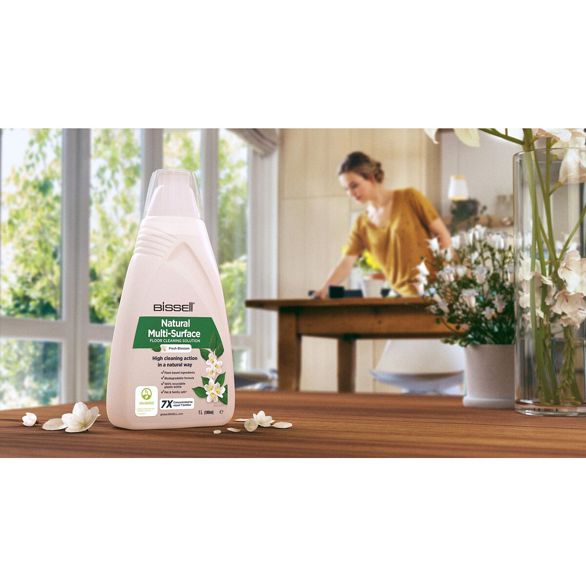plyn-do-czyszczenia-bissell-3096-1l-1.jpg