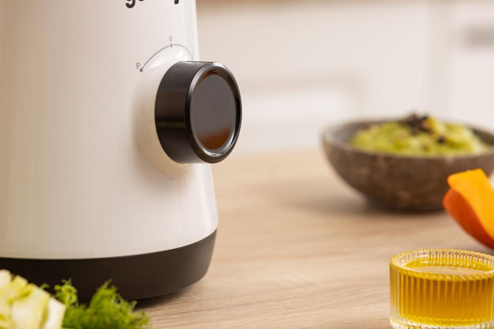 blender-kielichowy-gorenje-b500bw-pokretlo.jpg