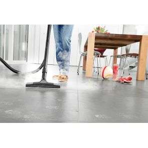 odkurzacz-parowy-karcher-sv-7-1.439-490.0-podloga.jpg