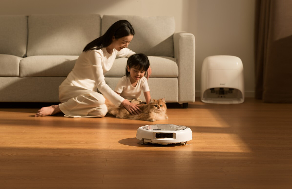 robot sprzatajacy dji romo a2 kotek