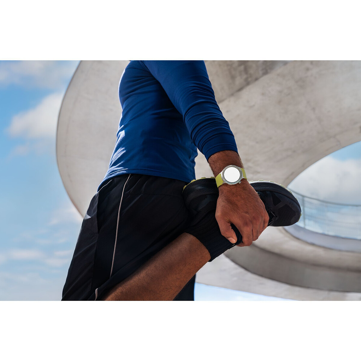 smartwatch-motorola-moto-watch-lifestyle%20%2813%29.jpg