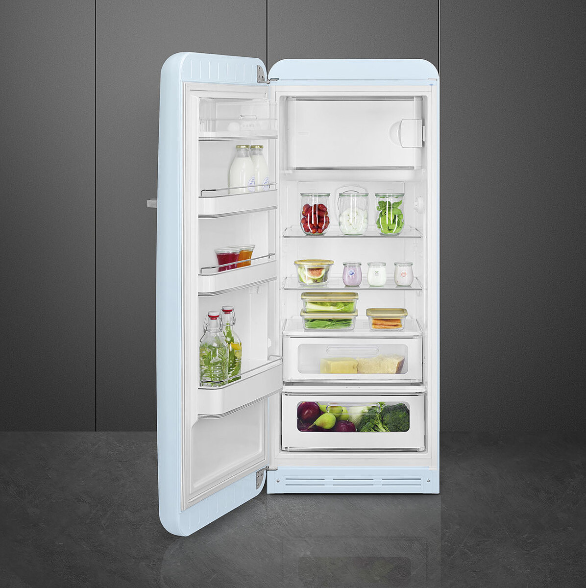 lodowka-smeg-50-s-style-fab28lpb6-otwarta-pelna.jpg