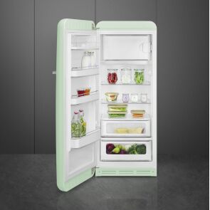 lodowka-smeg-50-s-style-fab28lpg6-aranzacja-otwarta-pelna.jpg