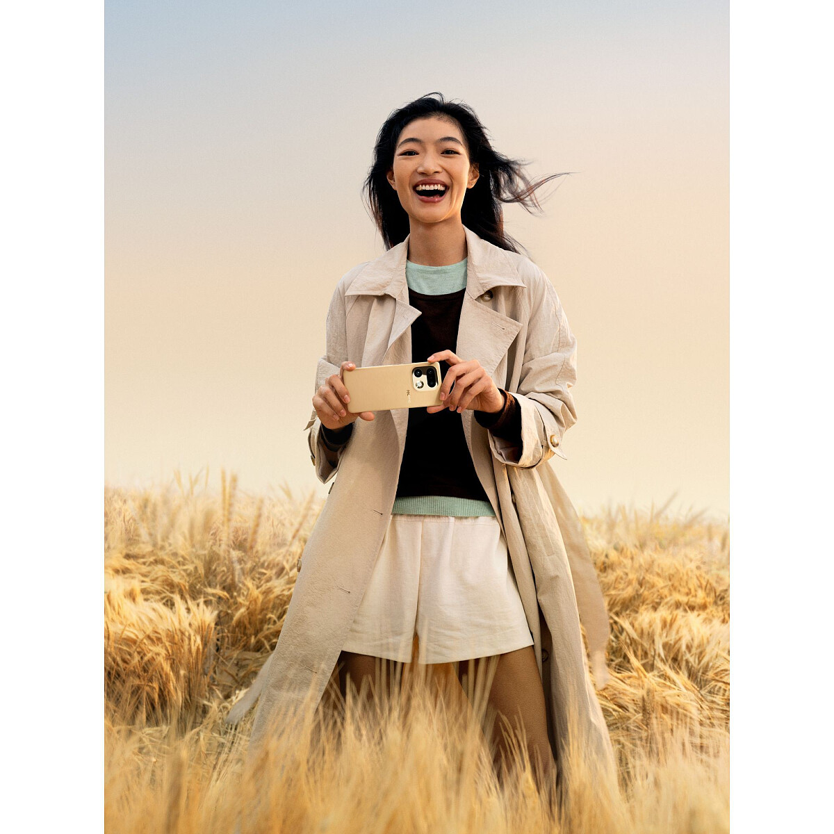 smartfon-realme-16-pro-8-256-gb-zloty-aranz%20%286%29.jpg