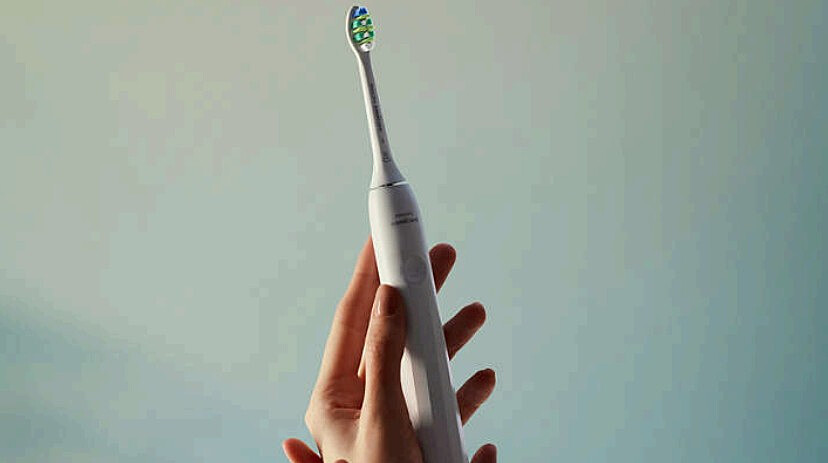 szczoteczka-soniczna-philips-sonicare-2100-hx4022-0-zywotnosc.jpg