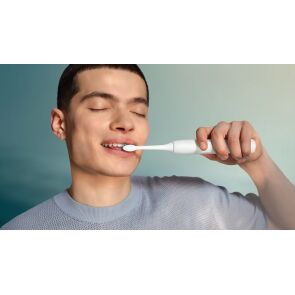 szczoteczka-soniczna-philips-sonicare-2100-hx4022-0-uzytkwoanie-3.jpg