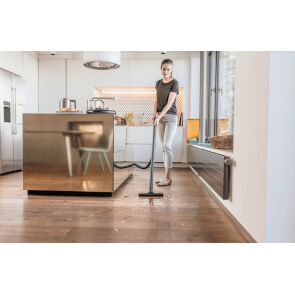 odkurzacz-uniwersalny-karcher-wd-2-plus-v-15-4-18-1.628-003.0-kuchnia.jpg