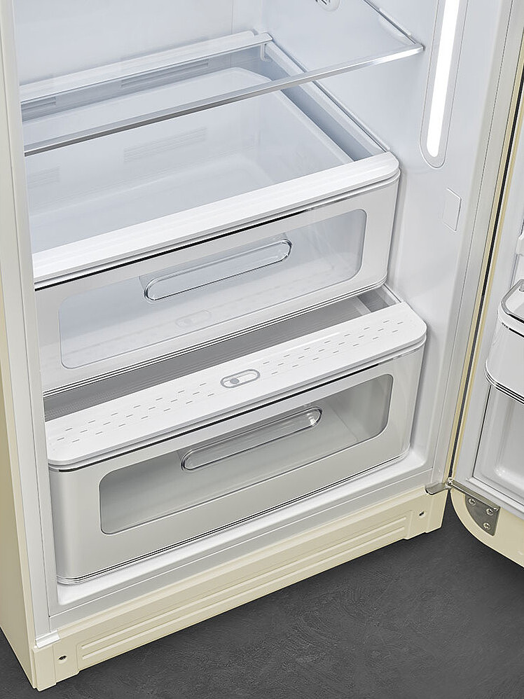 lodowka-smeg-50s-style-fab28rcr6-2.jpg