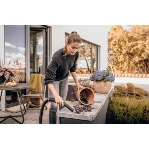 odkurzacz-uniwersaly-karcher-wd-3-s-v-15-4-20-1.628-138.0-balkon.jpg