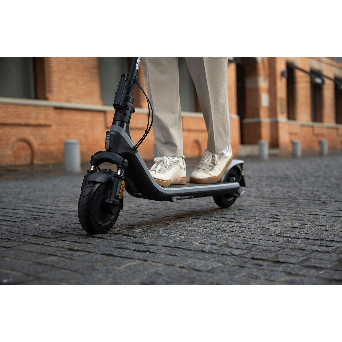 hulajnoga-segway-ninebot-e2-e-ii%20%286%29.jpg