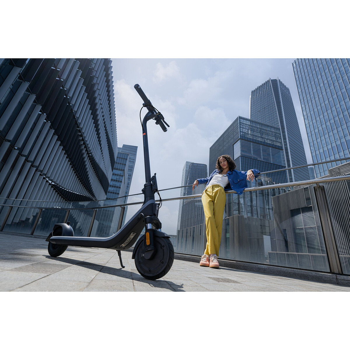 hulajnoga-segway-ninebot-e2-e-ii%20%285%29.jpg