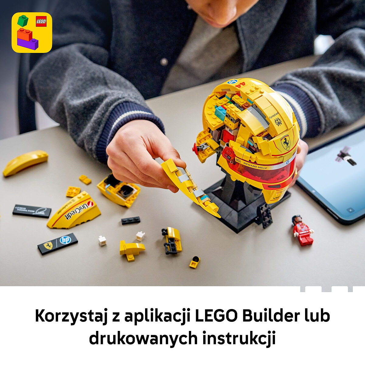 klocki-lego-editions-kask-lewis-hamilton-scuderia-ferrari-hp-43022-aplikacja.jpg