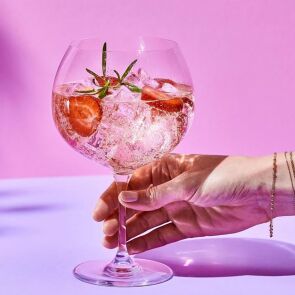 komplet-kieliszkow-gin-tonic-krosno-divine-790-ml-6-szt.-prezentacja.jpg