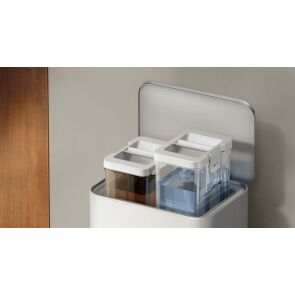 robot-sprzatajacy-xiaomi-5-pro-bialy-zbiorniki-wody.jpg