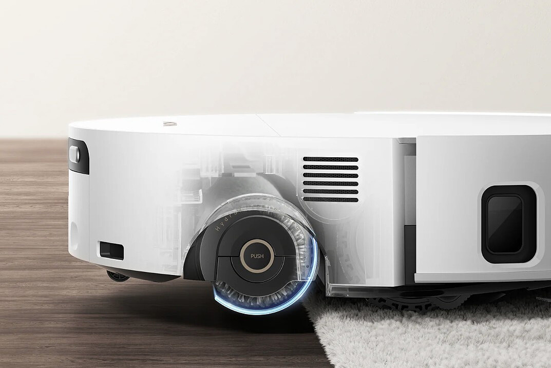 robot-sprzatajacy-mova-s70-ultra-roller-bialy-dywan.jpg