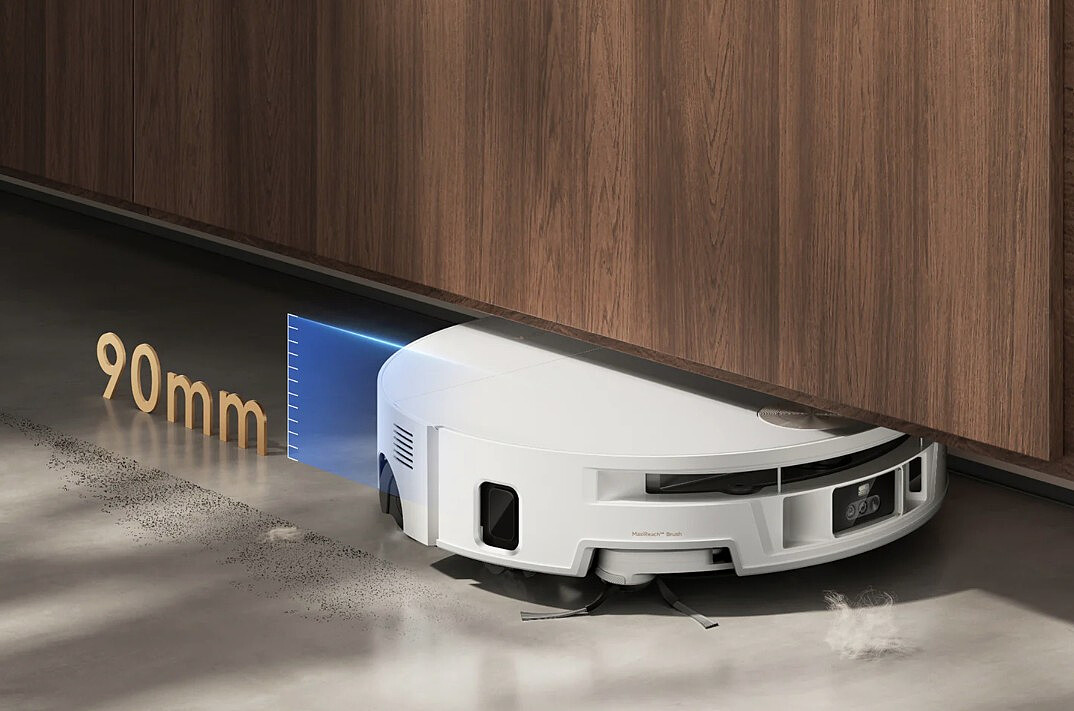 robot-sprzatajacy-mova-s70-ultra-roller-bialy-pod-meblami.jpg
