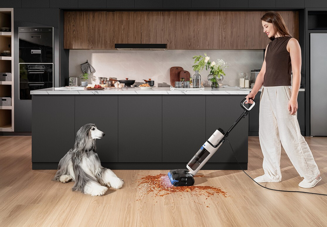 odkurzacz-pionowy-myjacy-tineco-floor-one-s6-stretch-steam-plus-sos.jpg