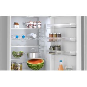 lodowka-bosch-serie-4-kgn397ldf-nowe-polki-w-chlodziarce.jpg