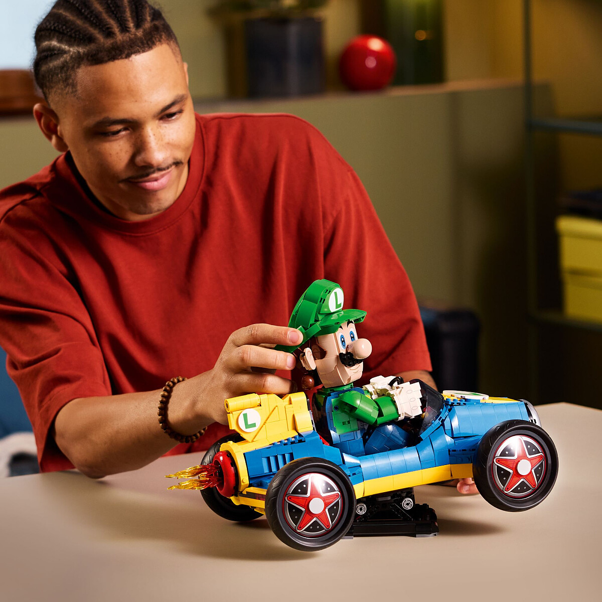 klocki-lego-super-mario-kart---luigi-i-mach-8-72050-6.jpg