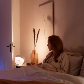 lampa-philips-hue-iris-w%26c-czarna-929002376201opis-3.jpg