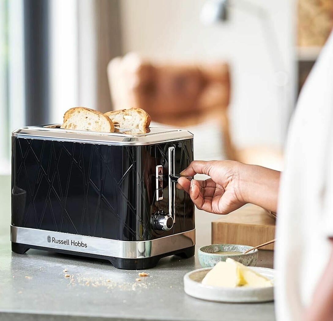 toster-russell-hobbs-28091-56-structure-czarny-3.jpg