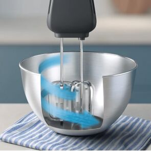 mikser-philips-seria-5000-hr3739-00-miksowanie-2.jpg