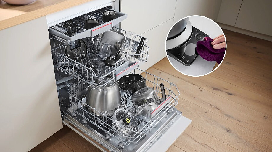 robot-planetarny-bosch-serie-8-mums8zs00-czyszczenie.jpg