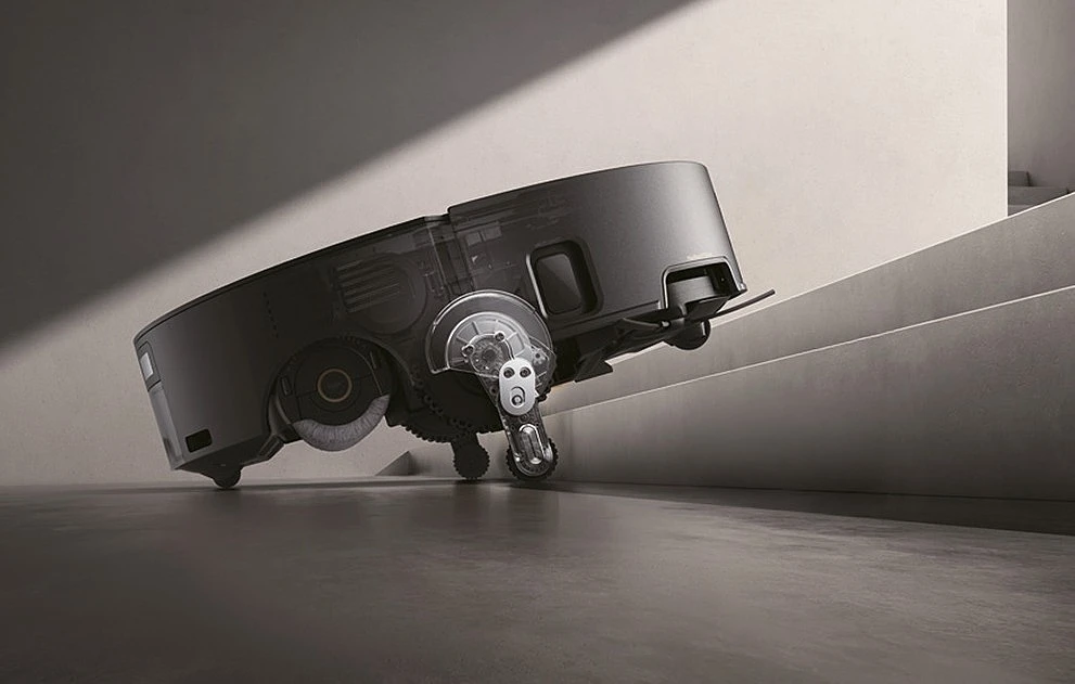 robot-sprzatajacy-mova-z70-ultra-roller-complete-progi.jpg