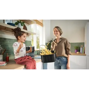 airfryer-frytkownica-beztluszczowa-bosch-serie-6-maf671c0-frytki.jpg