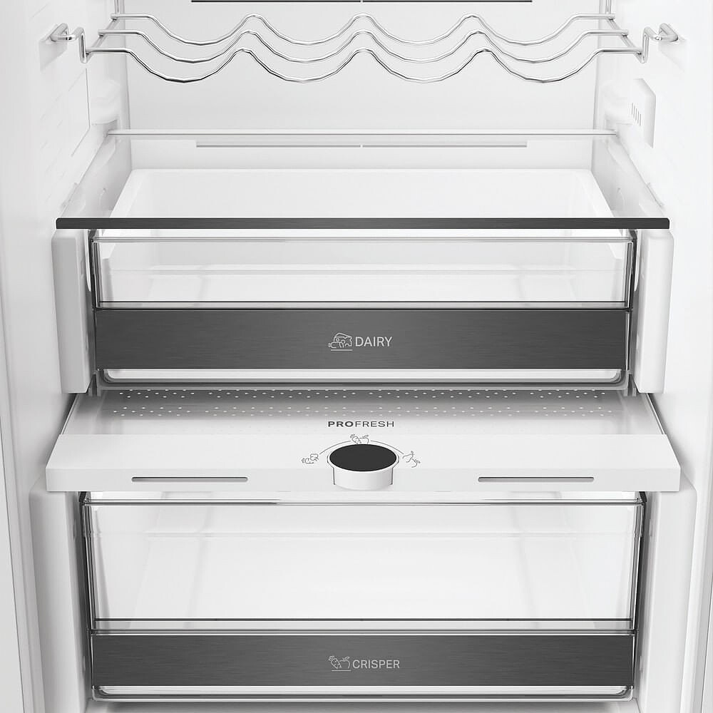 lodowka whirlpool whk25324b6e 16